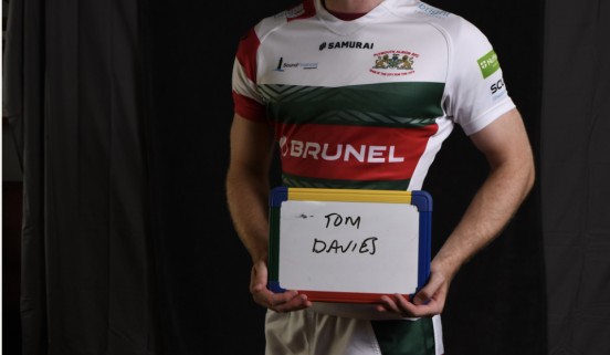 Tom Davies 
